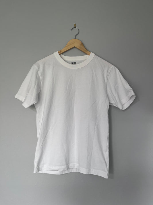 Plain White Uniqlo Tee - S